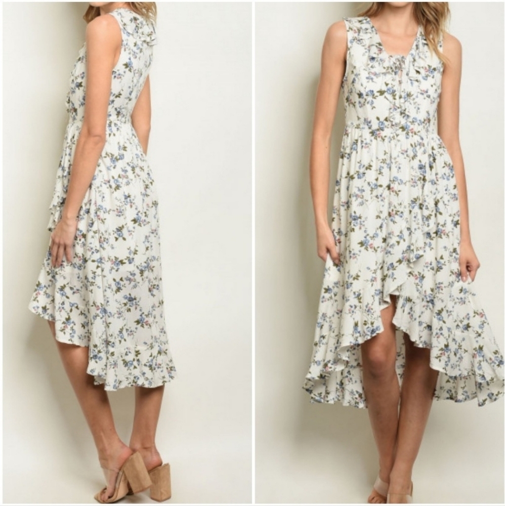 💥SALE💥White floral dress